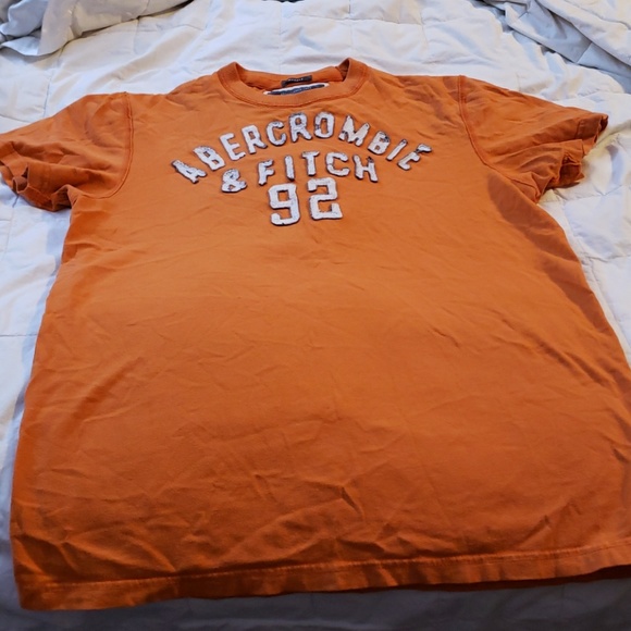 T-shirt - Picture 1 of 2